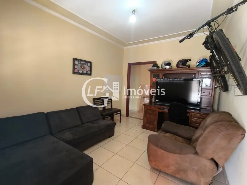 Casa com 2 quartos à venda, 70m2 em Vila Margarida, Campo Grande - MS - imagem 3 Foto 3 de Casa com 2 quartos à venda, 70m2 em Vila Margarida, Campo Grande - MS