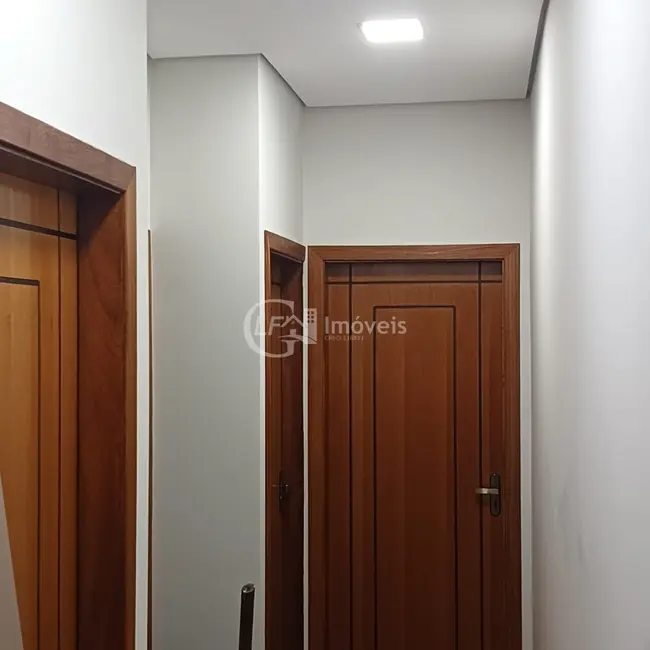 Casa com 3 quartos à venda, 180m2 em Vila Almeida, Campo Grande - MS - imagem 7 Foto 7 de Casa com 3 quartos à venda, 180m2 em Vila Almeida, Campo Grande - MS