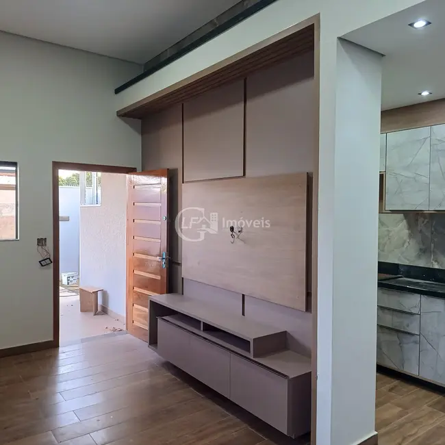 Casa com 3 quartos à venda, 180m2 em Vila Almeida, Campo Grande - MS - imagem 5 Foto 5 de Casa com 3 quartos à venda, 180m2 em Vila Almeida, Campo Grande - MS
