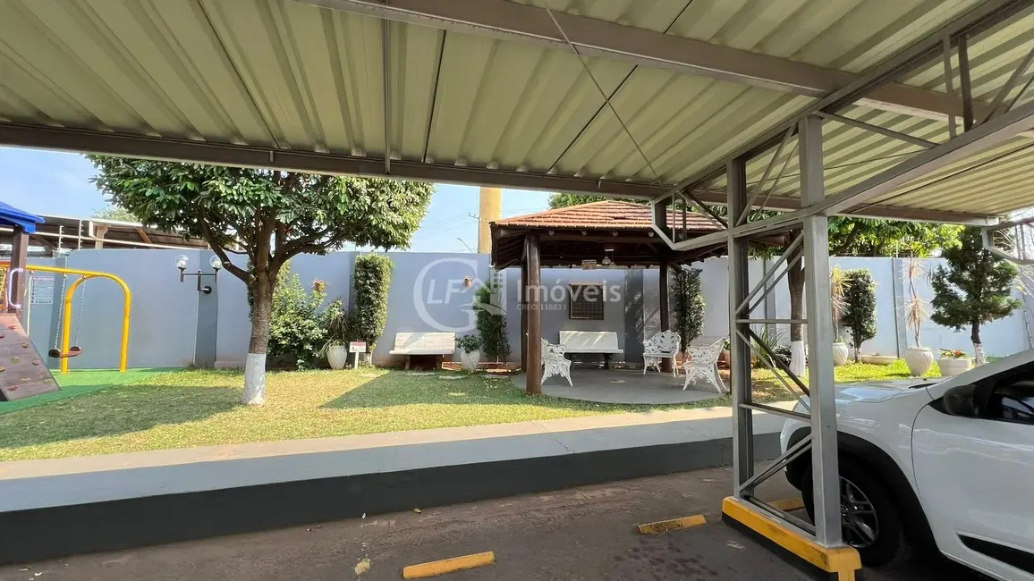 Foto 2 de Apartamento com 3 quartos à venda, 69m2 em Coronel Antonino, Campo Grande - MS