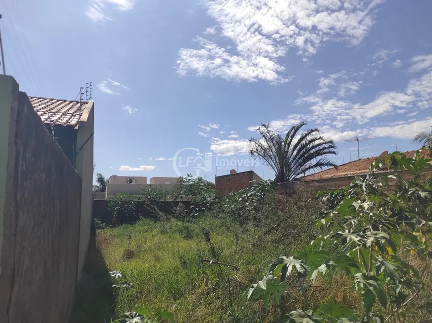 Foto 1 de Terreno / Lote à venda, 250m2 em Jardim das Nações, Campo Grande - MS