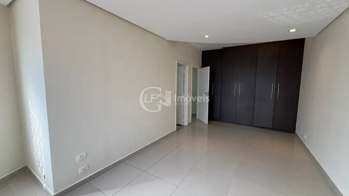 Casa com 3 quartos à venda, 351m2 em Vivendas do Bosque, Campo Grande - MS - imagem 9 Foto 9 de Casa com 3 quartos à venda, 351m2 em Vivendas do Bosque, Campo Grande - MS
