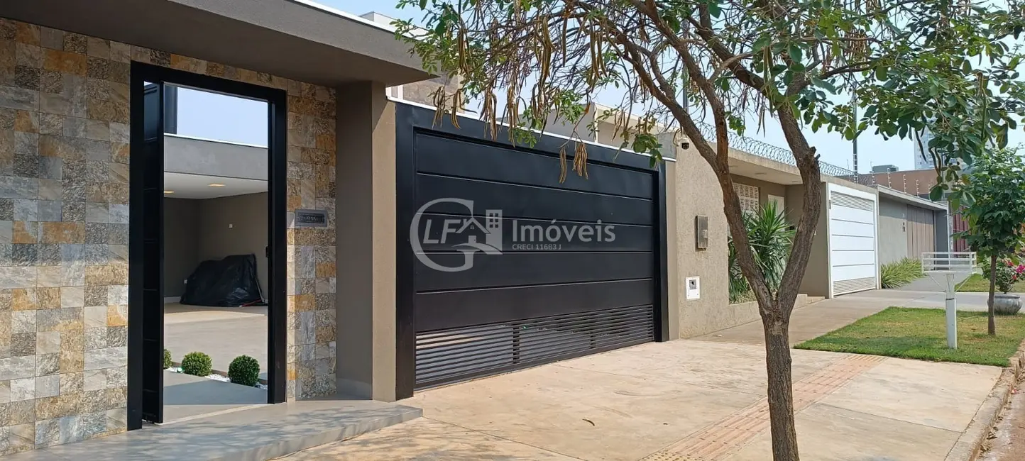 Foto 2 de Casa com 3 quartos à venda, 360m2 em Vila do Polonês, Campo Grande - MS