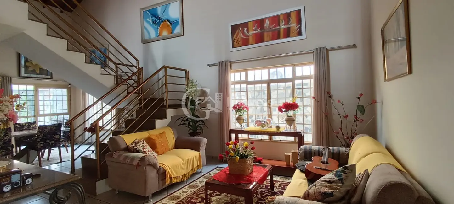 Casa com 3 quartos à venda, 484m2 em Carandá Bosque, Campo Grande - MS - imagem 5 Foto 5 de Casa com 3 quartos à venda, 484m2 em Carandá Bosque, Campo Grande - MS