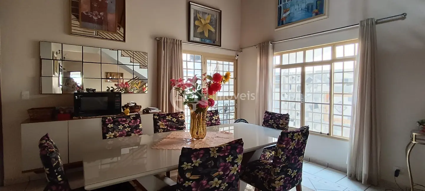 Casa com 3 quartos à venda, 484m2 em Carandá Bosque, Campo Grande - MS - imagem 6 Foto 6 de Casa com 3 quartos à venda, 484m2 em Carandá Bosque, Campo Grande - MS