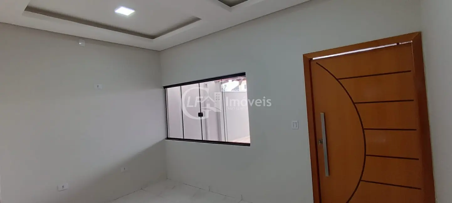 Casa com 3 quartos à venda, 98m2 em Vila Santo Amaro, Campo Grande - MS - imagem 4 Foto 4 de Casa com 3 quartos à venda, 98m2 em Vila Santo Amaro, Campo Grande - MS