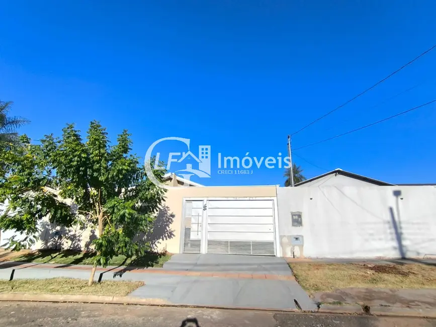 Casa com 4 quartos à venda, 164m2 em Parque dos Novos Estados, Campo Grande - MS - imagem 1 Foto 1 de Casa com 4 quartos à venda, 164m2 em Parque dos Novos Estados, Campo Grande - MS