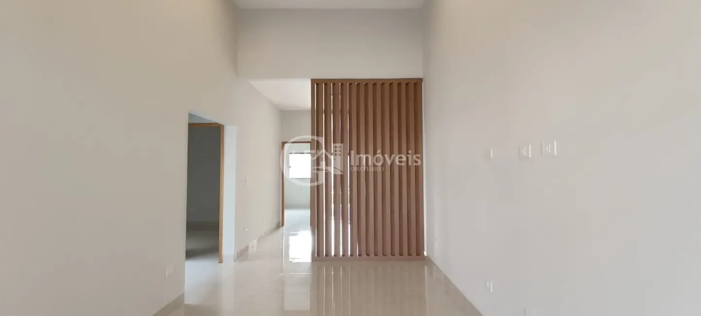 Foto 4 de Casa com 3 quartos à venda, 216m2 em Vila Palmira, Campo Grande - MS