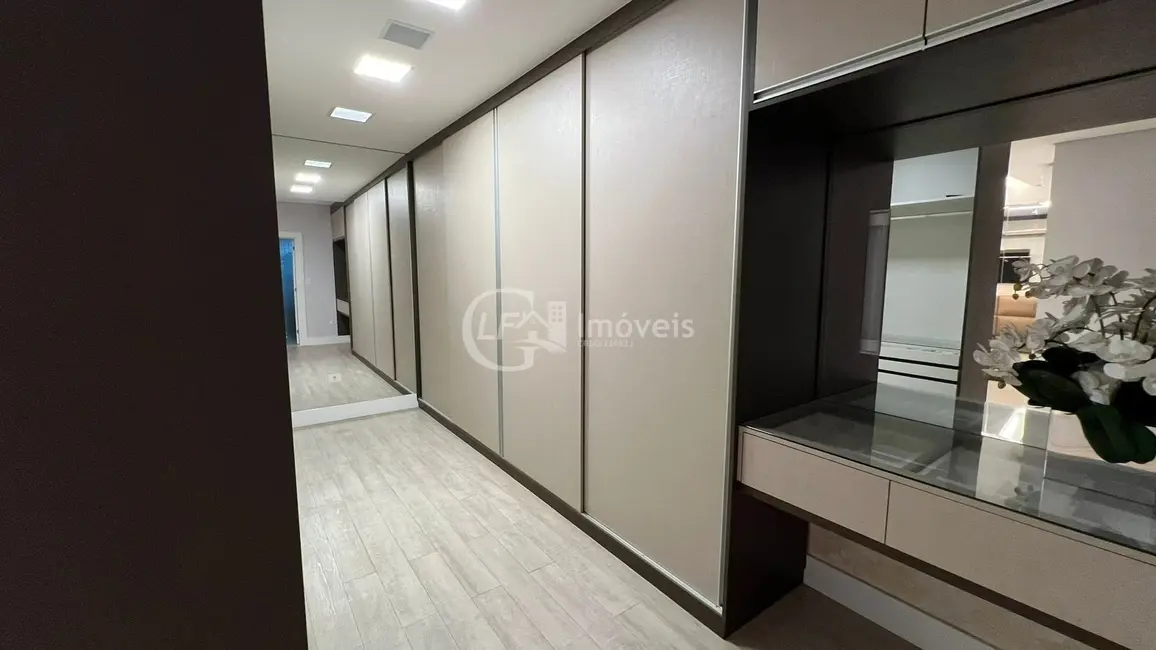 Casa com 4 quartos à venda, 366m2 em Vila Vilas Boas, Campo Grande - MS - imagem 4 Foto 4 de Casa com 4 quartos à venda, 366m2 em Vila Vilas Boas, Campo Grande - MS