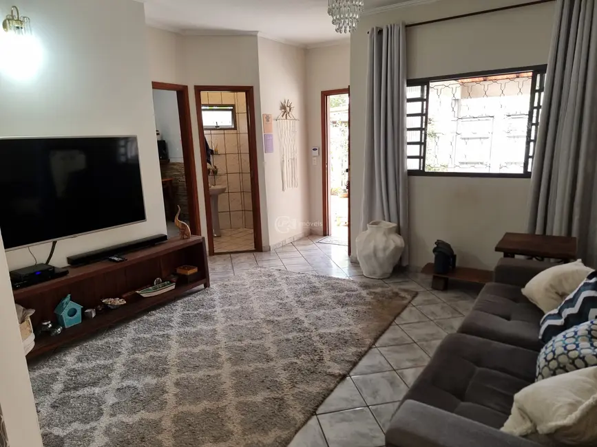 Casa com 3 quartos à venda, 208m2 em Vila Vilas Boas, Campo Grande - MS - imagem 8 Foto 8 de Casa com 3 quartos à venda, 208m2 em Vila Vilas Boas, Campo Grande - MS