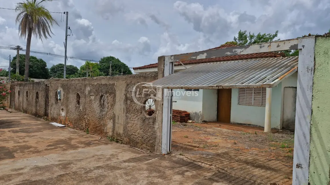 Casa com 2 quartos à venda, 360m2 em Vila Anahy, Campo Grande - MS - imagem 3 Foto 3 de Casa com 2 quartos à venda, 360m2 em Vila Anahy, Campo Grande - MS