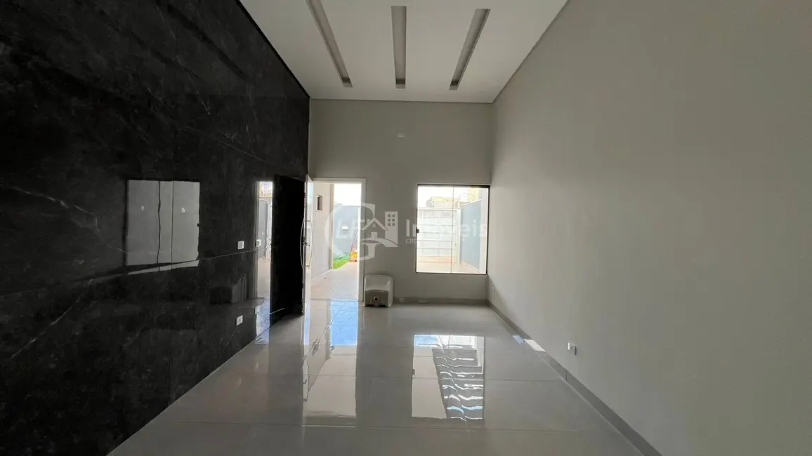 Casa com 3 quartos à venda, 130m2 em Parque Residencial Rita Vieira, Campo Grande - MS - imagem 5 Foto 5 de Casa com 3 quartos à venda, 130m2 em Parque Residencial Rita Vieira, Campo Grande - MS