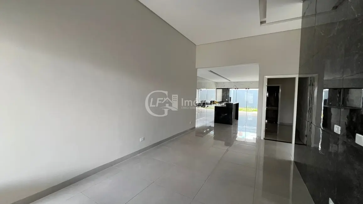 Foto 4 de Casa com 3 quartos à venda, 130m2 em Parque Residencial Rita Vieira, Campo Grande - MS
