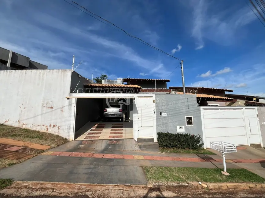 Foto 1 de Casa com 2 quartos à venda, 76m2 em Água Limpa Park, Campo Grande - MS