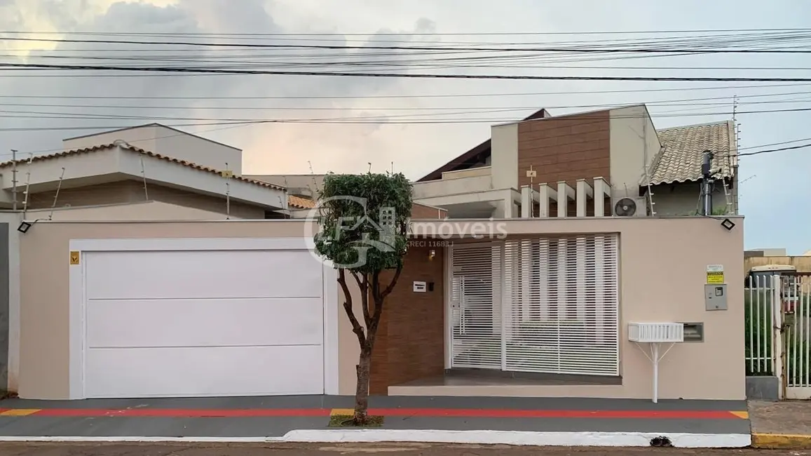 Foto 1 de Casa com 3 quartos à venda, 170m2 em Sobrinho, Campo Grande - MS