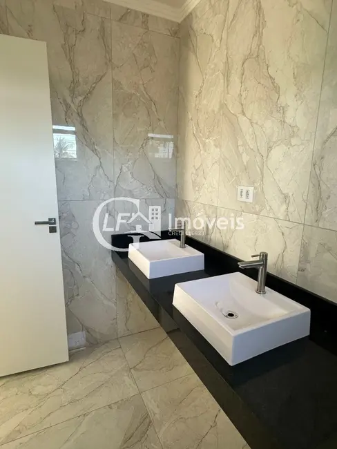 Foto 9 de Casa com 3 quartos à venda, 230m2 em Monte Castelo, Campo Grande - MS