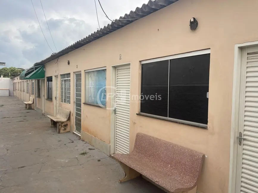 Foto 2 de Casa com 12 quartos à venda, 456m2 em Santo Antônio, Campo Grande - MS