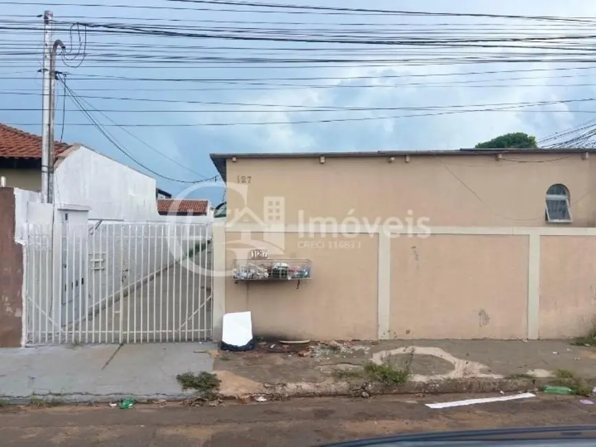 Foto 1 de Casa com 12 quartos à venda, 456m2 em Santo Antônio, Campo Grande - MS