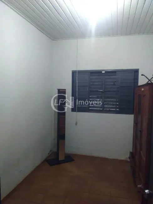 Casa com 4 quartos à venda, 140m2 em Parque Residencial Rita Vieira, Campo Grande - MS - imagem 9 Foto 9 de Casa com 4 quartos à venda, 140m2 em Parque Residencial Rita Vieira, Campo Grande - MS