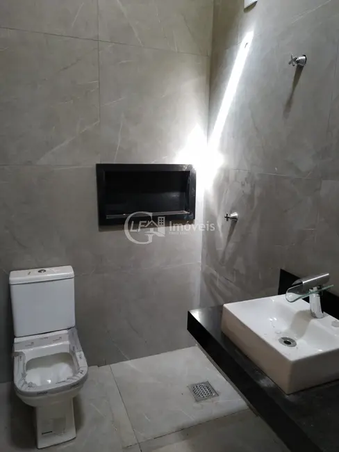 Casa com 3 quartos à venda, 116m2 em Parque Residencial Rita Vieira, Campo Grande - MS - imagem 6 Foto 6 de Casa com 3 quartos à venda, 116m2 em Parque Residencial Rita Vieira, Campo Grande - MS