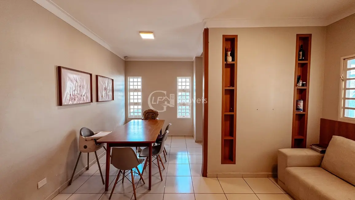 Casa com 3 quartos à venda, 180m2 em Campo Grande - MS - imagem 5 Foto 5 de Casa com 3 quartos à venda, 180m2 em Campo Grande - MS