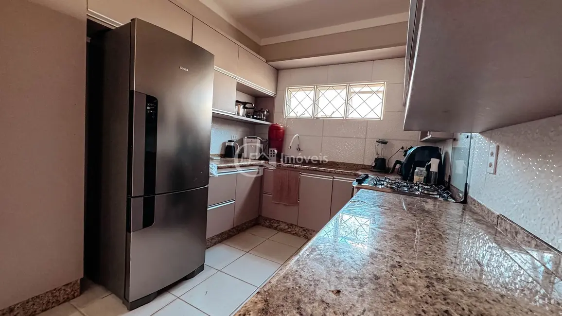 Casa com 3 quartos à venda, 180m2 em Campo Grande - MS - imagem 6 Foto 6 de Casa com 3 quartos à venda, 180m2 em Campo Grande - MS