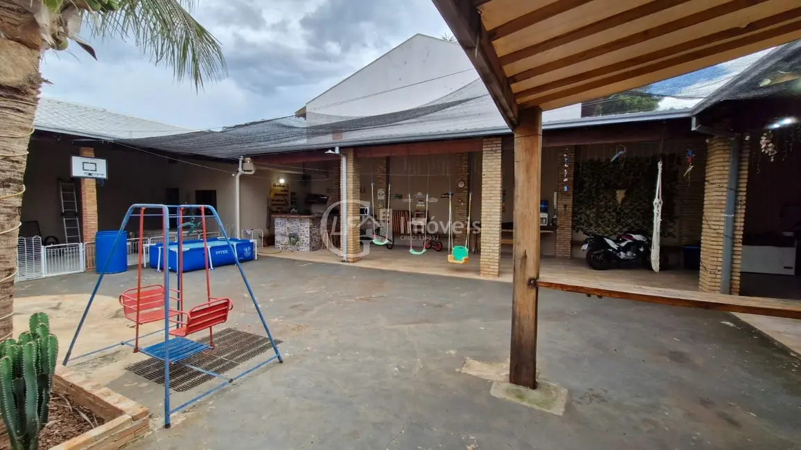 Casa com 3 quartos à venda, 331m2 em Santo Antônio, Campo Grande - MS - imagem 5 Foto 5 de Casa com 3 quartos à venda, 331m2 em Santo Antônio, Campo Grande - MS