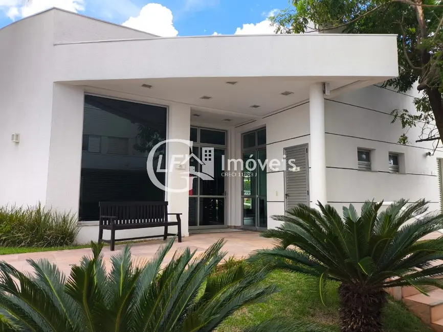 Apartamento com 3 quartos para alugar, 166m2 em Carandá Bosque, Campo Grande - MS - imagem 5 Foto 5 de Apartamento com 3 quartos para alugar, 166m2 em Carandá Bosque, Campo Grande - MS