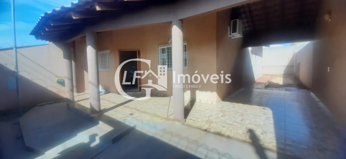 Casa com 3 quartos à venda, 150m2 em Campo Grande - MS - imagem 3 Foto 3 de Casa com 3 quartos à venda, 150m2 em Campo Grande - MS