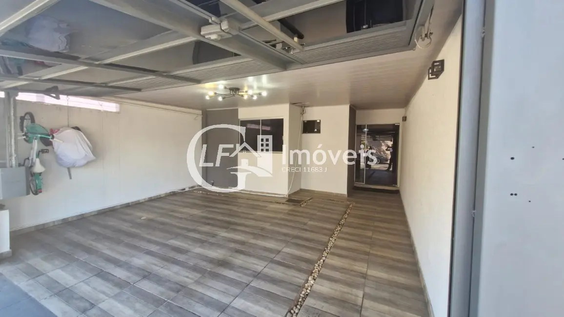 Casa com 2 quartos à venda, 120m2 em Cidade Jardim, Campo Grande - MS - imagem 2 Foto 2 de Casa com 2 quartos à venda, 120m2 em Cidade Jardim, Campo Grande - MS