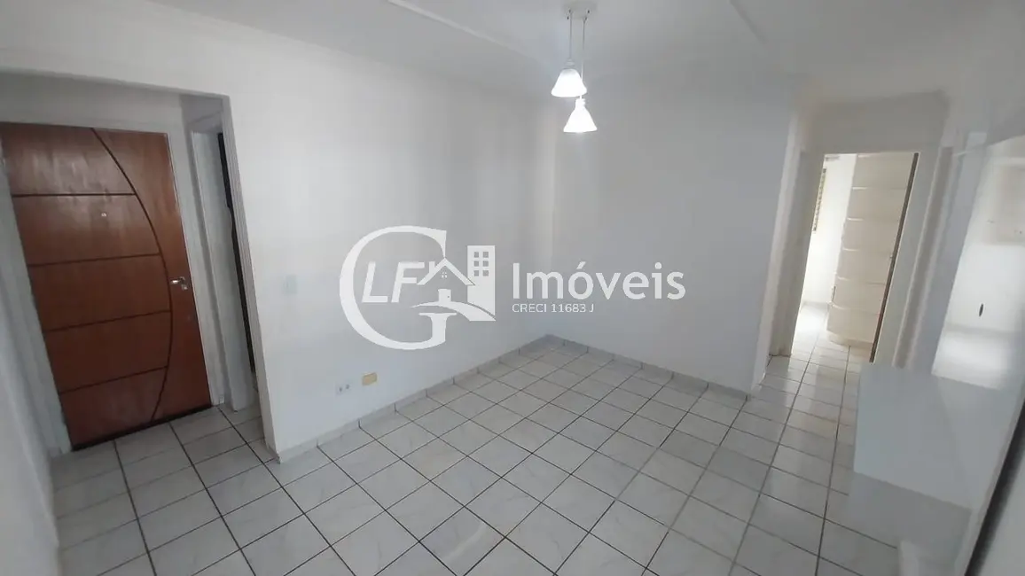 Foto 6 de Apartamento com 3 quartos para alugar, 60m2 em Tiradentes, Campo Grande - MS