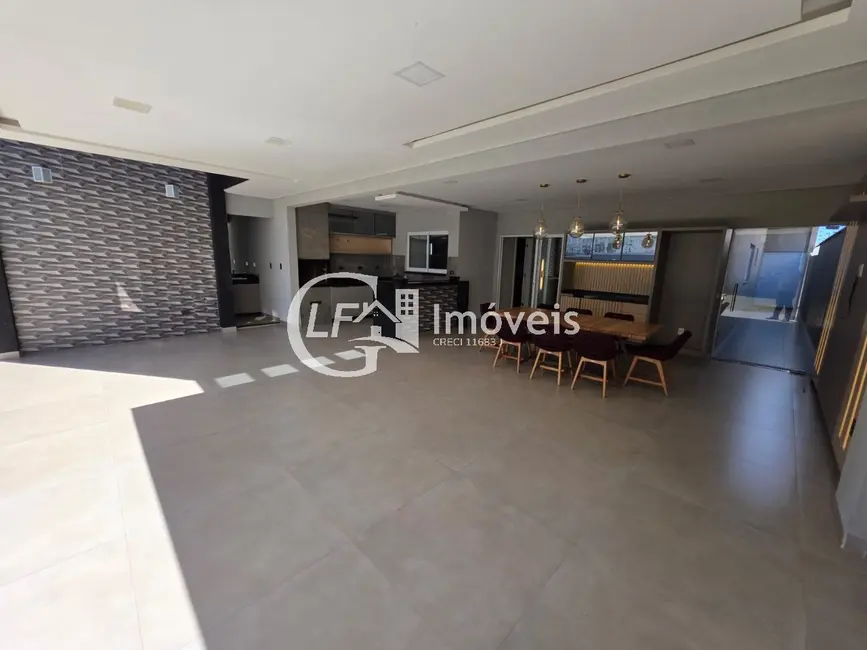 Casa com 3 quartos à venda, 250m2 em Vila Vilas Boas, Campo Grande - MS - imagem 6 Foto 6 de Casa com 3 quartos à venda, 250m2 em Vila Vilas Boas, Campo Grande - MS