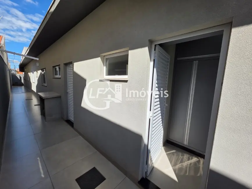 Foto 2 de Casa com 3 quartos à venda, 250m2 em Vila Vilas Boas, Campo Grande - MS