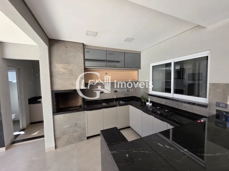 Casa com 3 quartos à venda, 250m2 em Vila Vilas Boas, Campo Grande - MS - imagem 4 Foto 4 de Casa com 3 quartos à venda, 250m2 em Vila Vilas Boas, Campo Grande - MS