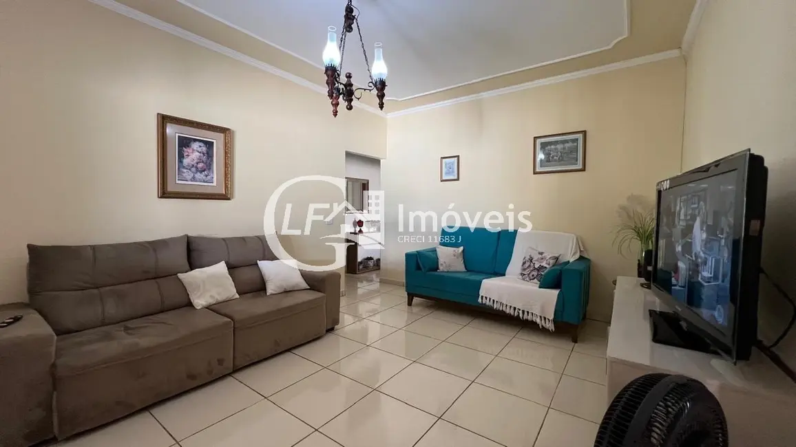 Casa com 2 quartos à venda, 240m2 em Jardim Jacy, Campo Grande - MS - imagem 8 Foto 8 de Casa com 2 quartos à venda, 240m2 em Jardim Jacy, Campo Grande - MS
