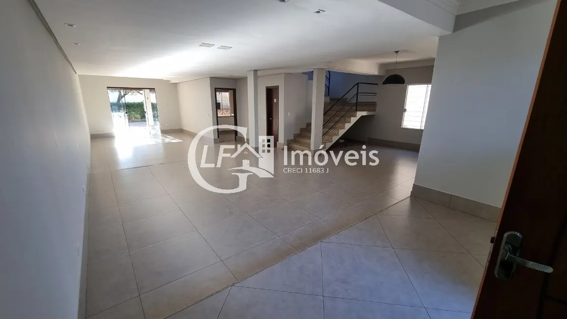 Casa com 3 quartos à venda, 322m2 em Vila Carvalho, Campo Grande - MS - imagem 4 Foto 4 de Casa com 3 quartos à venda, 322m2 em Vila Carvalho, Campo Grande - MS