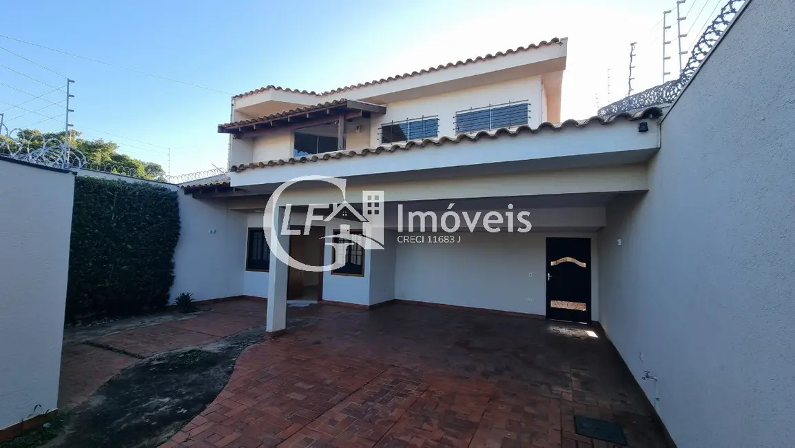 Casa com 3 quartos à venda, 322m2 em Vila Carvalho, Campo Grande - MS - imagem 3 Foto 3 de Casa com 3 quartos à venda, 322m2 em Vila Carvalho, Campo Grande - MS