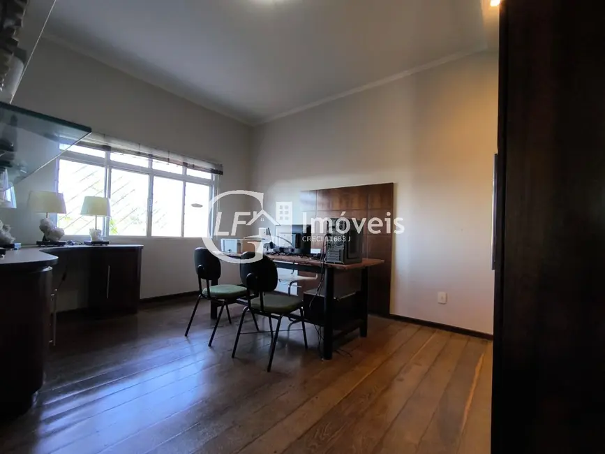 Foto 2 de Sala Comercial com 7 quartos à venda, 493m2 em Vila Carvalho, Campo Grande - MS