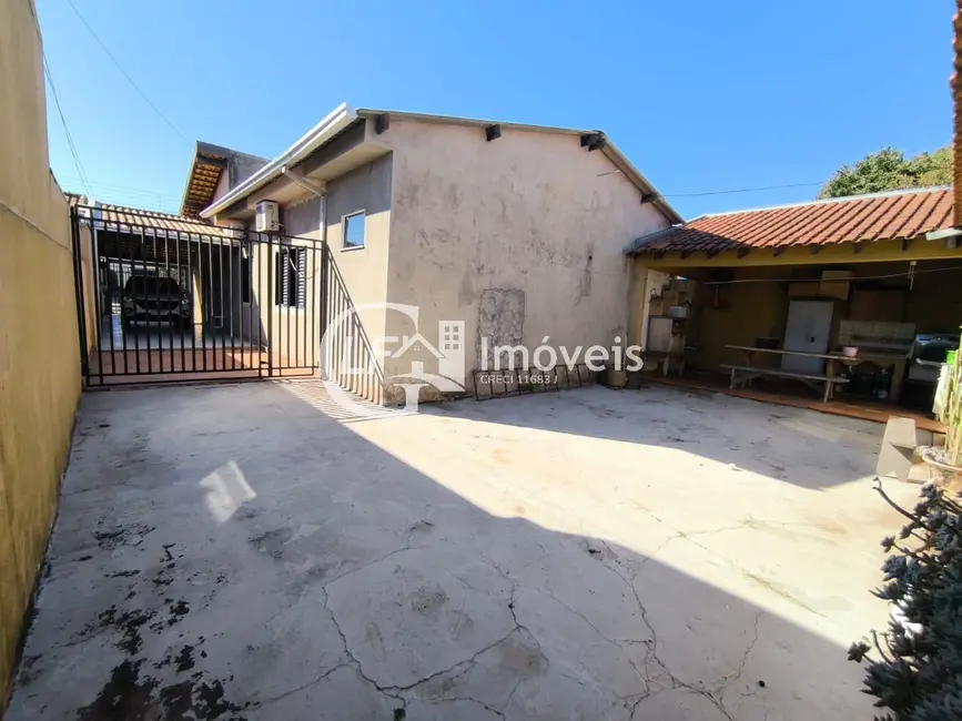 Casa com 4 quartos à venda, 210m2 em Jardim dos Estados, Campo Grande - MS - imagem 5 Foto 5 de Casa com 4 quartos à venda, 210m2 em Jardim dos Estados, Campo Grande - MS