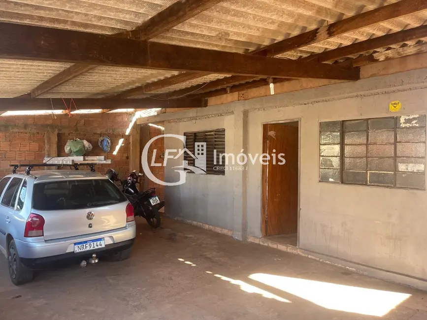 Foto 2 de Casa com 2 quartos à venda, 110m2 em Jardim Vida Nova, Campo Grande - MS