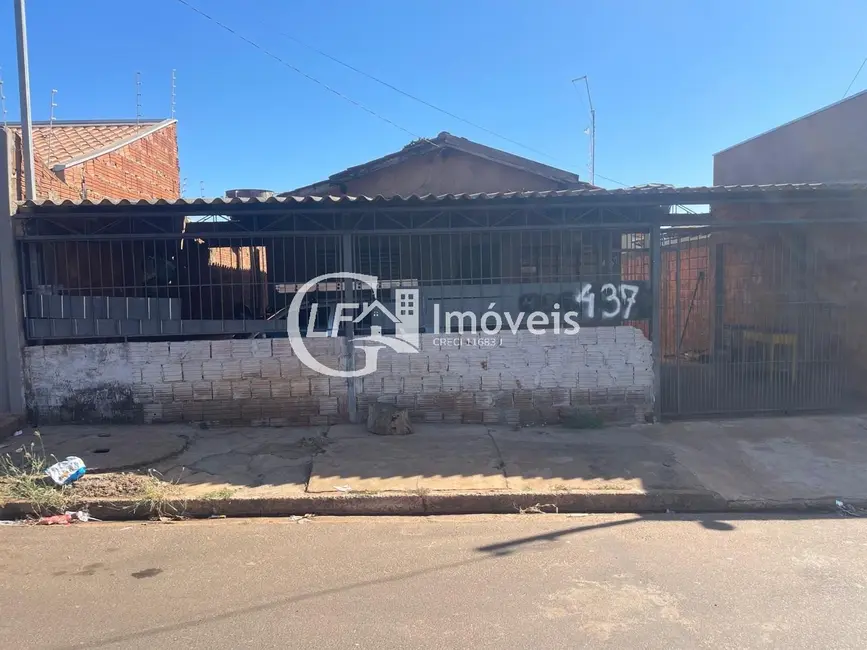 Foto 1 de Casa com 2 quartos à venda, 110m2 em Jardim Vida Nova, Campo Grande - MS