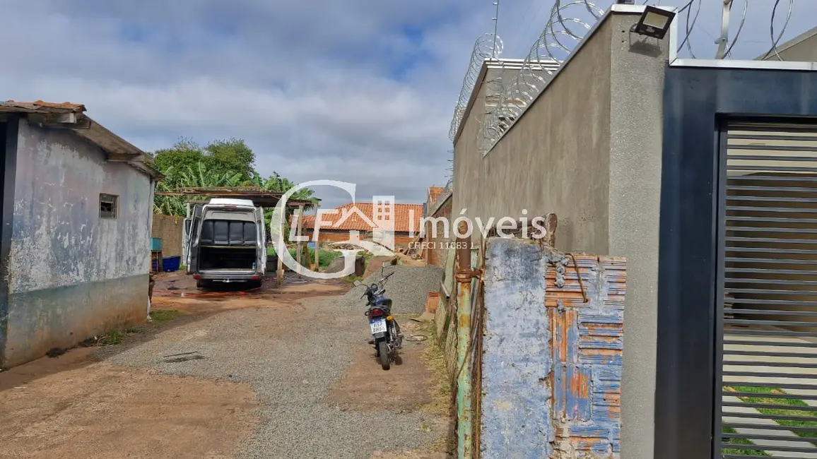 Foto 2 de Terreno / Lote à venda, 413m2 em Vila Palmira, Campo Grande - MS