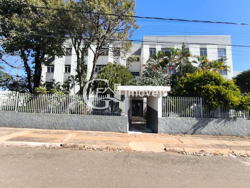 Foto 1 de Apartamento com 3 quartos para alugar, 70m2 em Jardim Petrópolis, Campo Grande - MS