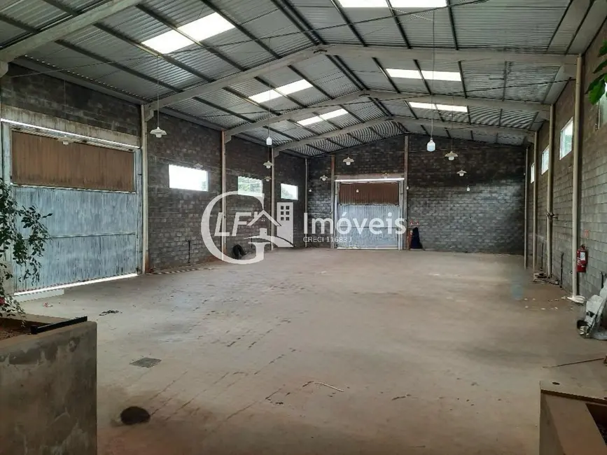Foto 2 de Armazém / Galpão para alugar, 420m2 em Mata do Jacinto, Campo Grande - MS