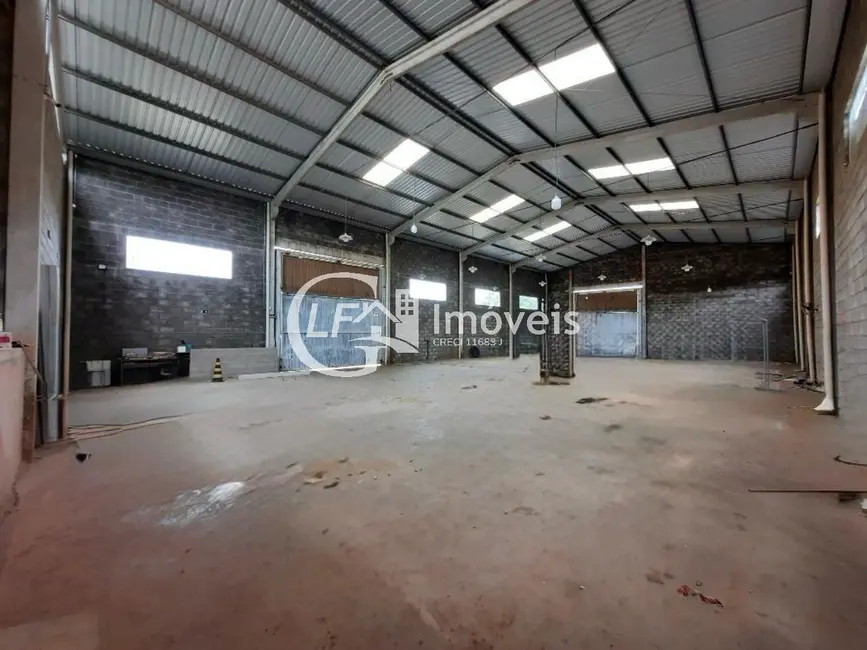 Armazém / Galpão para alugar, 420m2 em Mata do Jacinto, Campo Grande - MS - imagem 3 Foto 3 de Armazém / Galpão para alugar, 420m2 em Mata do Jacinto, Campo Grande - MS