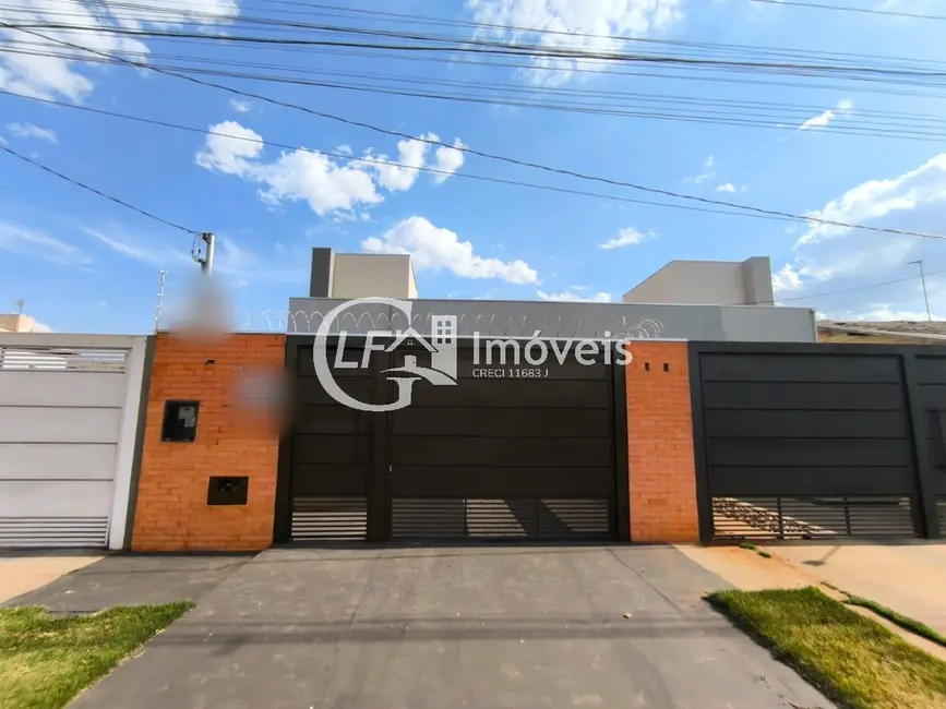 Casa com 3 quartos à venda e para alugar, 104m2 em Jardim Montevidéu, Campo Grande - MS - imagem 1 Foto 1 de Casa com 3 quartos à venda e para alugar, 104m2 em Jardim Montevidéu, Campo Grande - MS