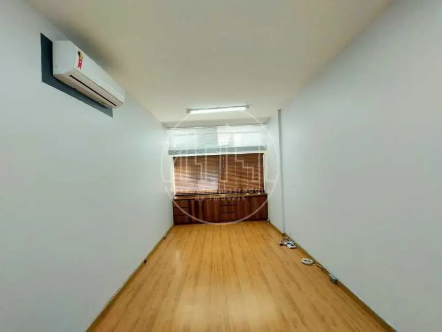 Foto 9 de Sala Comercial para alugar, 30m2 em Rio De Janeiro - RJ