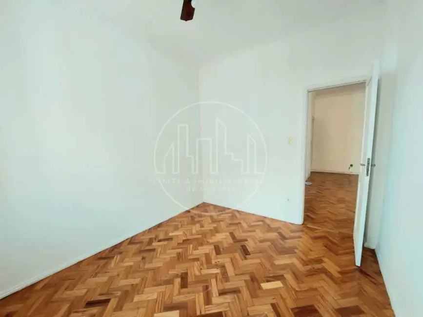Foto 7 de Apartamento com 2 quartos para alugar, 68m2 em Rio De Janeiro - RJ