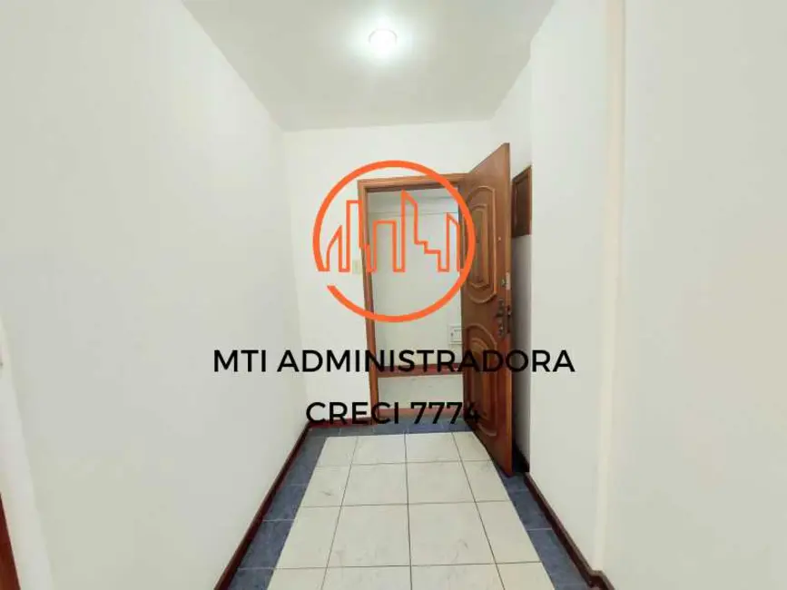Foto 2 de Sala Comercial para alugar, 30m2 em Rio De Janeiro - RJ