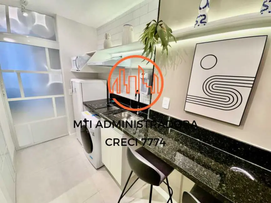 Apartamento com 1 quarto à venda, 33m2 em Rio De Janeiro - RJ - imagem 5 Foto 5 de Apartamento com 1 quarto à venda, 33m2 em Rio De Janeiro - RJ